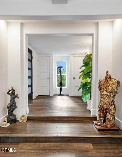 820 Foothill Lane - Photo 3