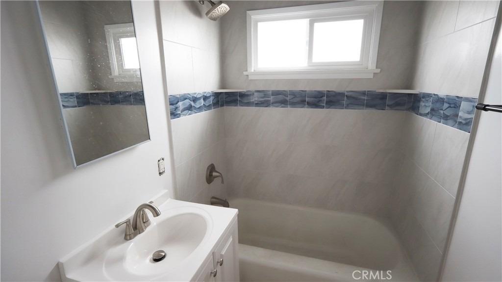 429 1/2 28th St. - Photo 21