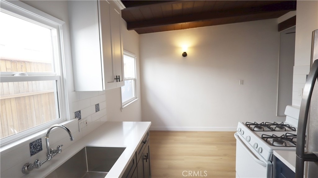 429 1/2 28th St. - Photo 18