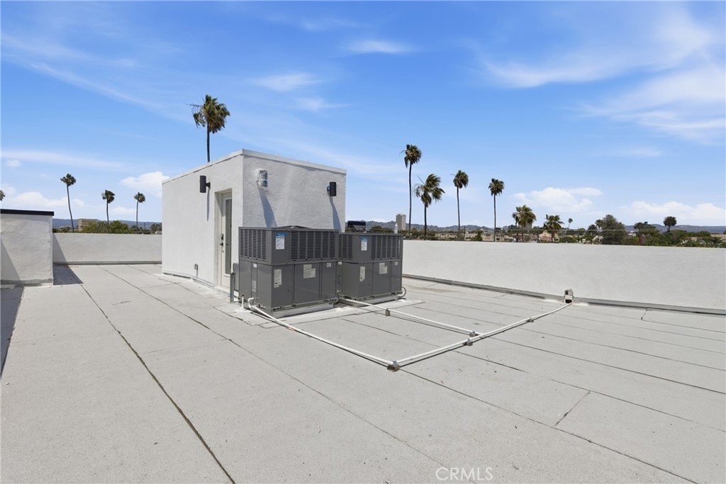 1430 S Cloverdale Avenue - Photo 5