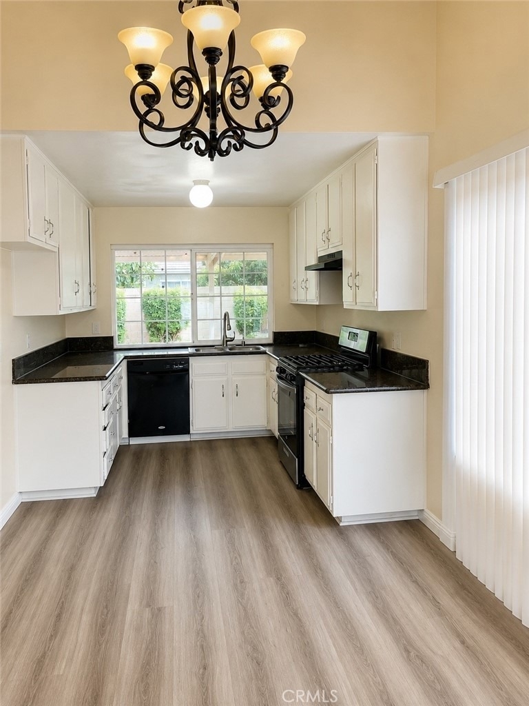 13251 Destino Place - Photo 2
