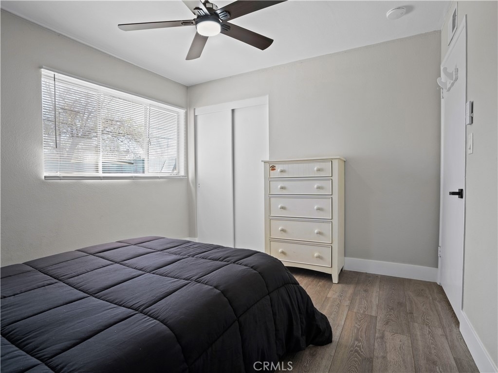 1112 E Avenue J4 - Photo 17
