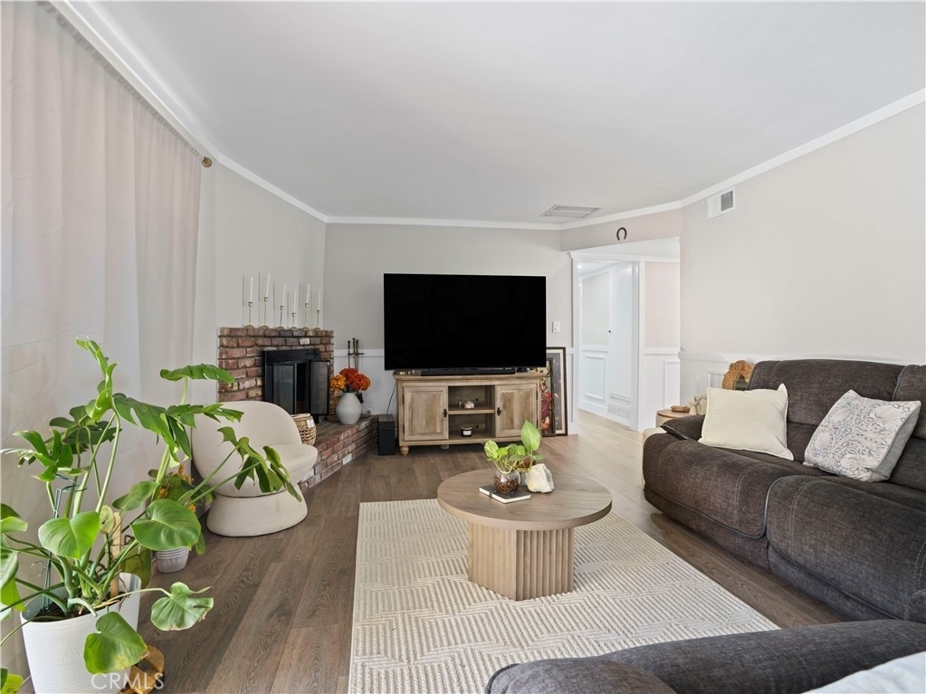 1112 E Avenue J4 - Photo 6
