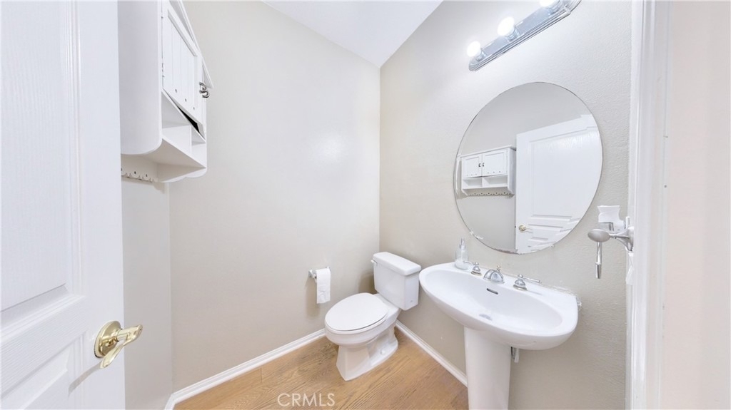 15 Elmhurst - Photo 28