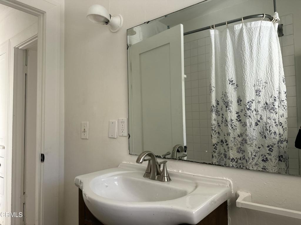 2122 Navarro Avenue - Photo 22