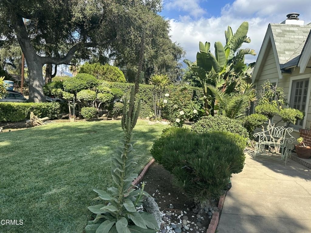 2122 Navarro Avenue - Photo 37