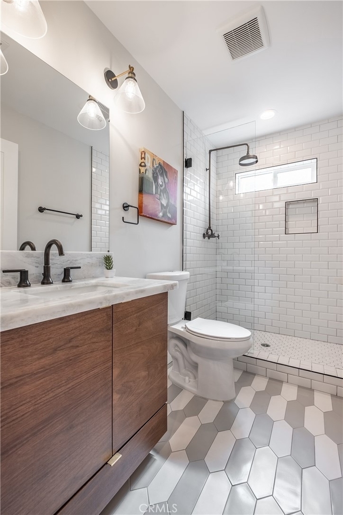 4039 Clayton Avenue - Photo 6