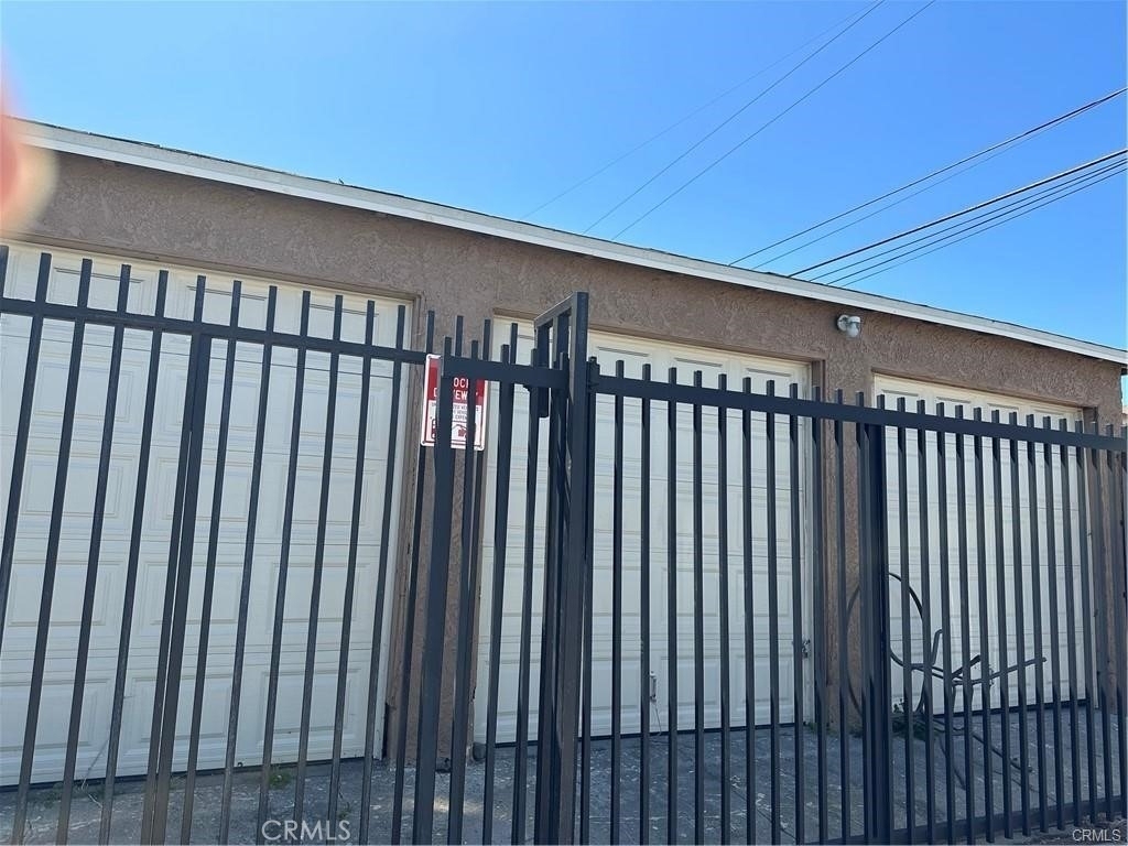 8803 Hoover - Photo 7