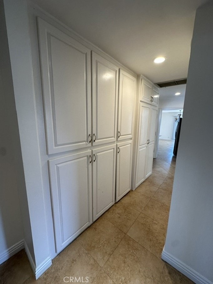 501 1/2 Marguerite - Photo 11
