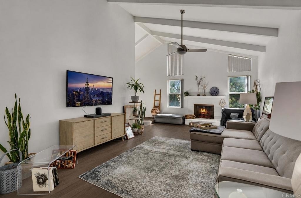 3111 Skyline - Photo 2