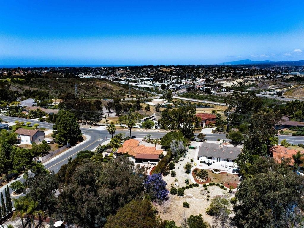 3111 Skyline - Photo 10