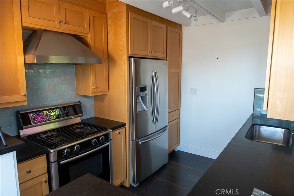 31684 Fairview - Photo 4