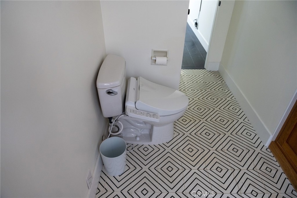 31684 Fairview - Photo 10