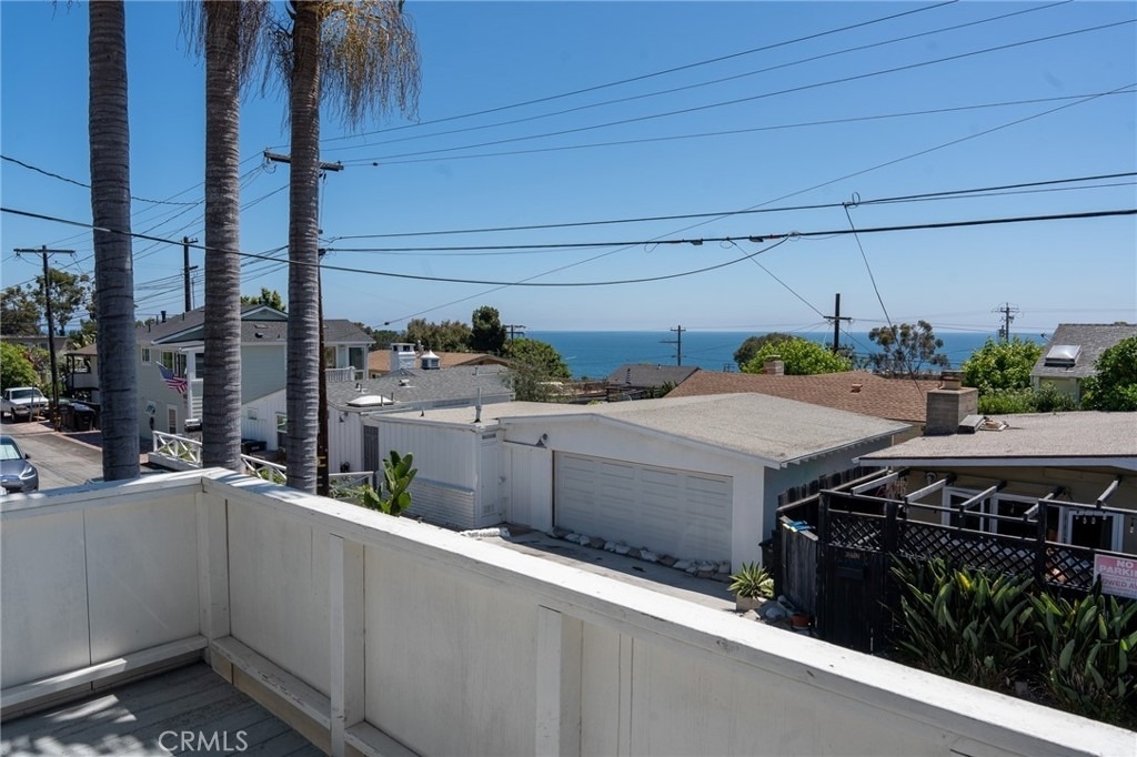 31684 Fairview - Photo 1