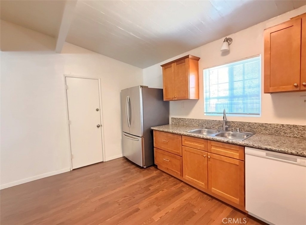 828 N Buena Vista Street - Photo 5