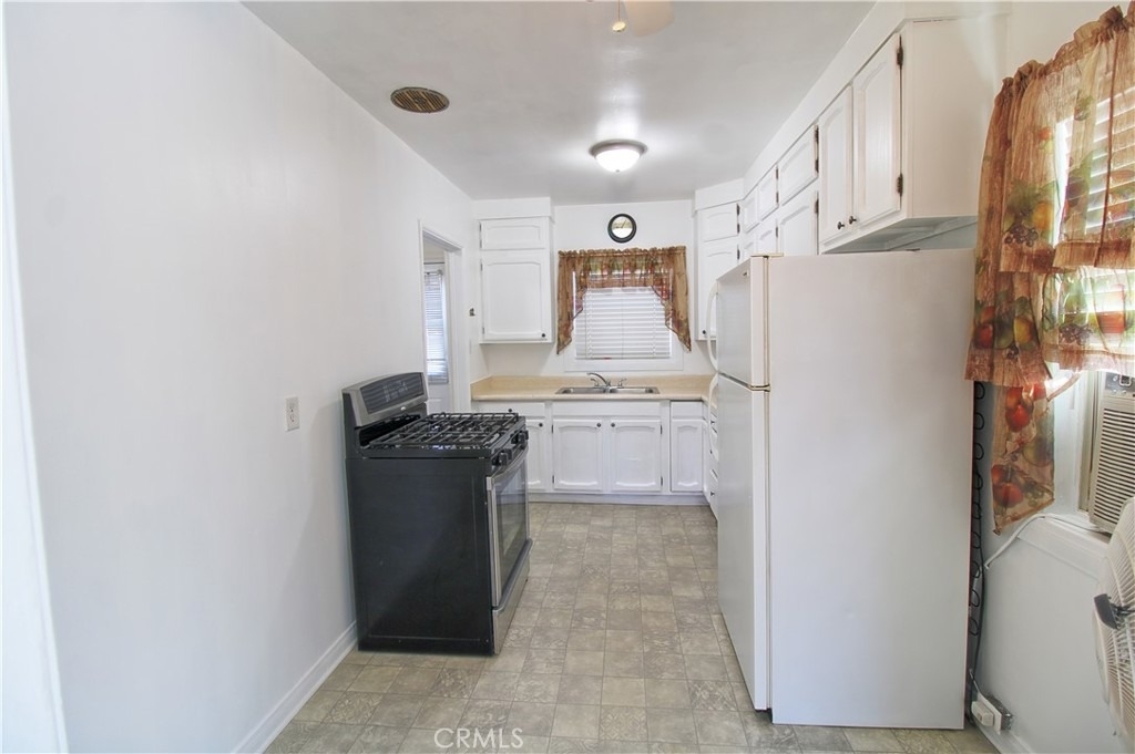 34956 Avenue B - Photo 4