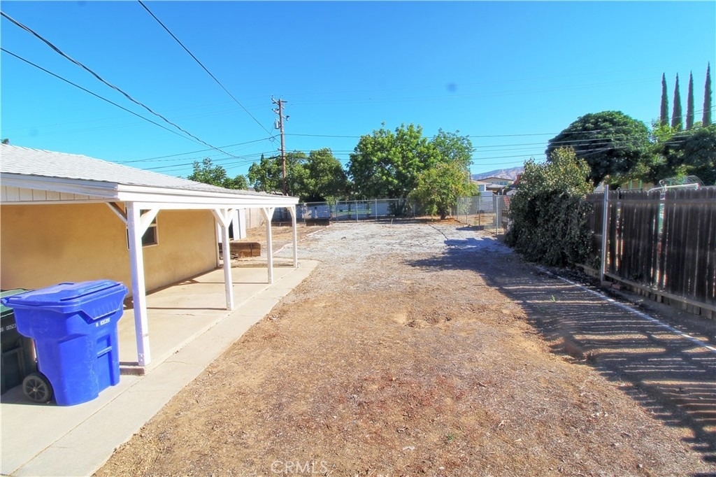 34956 Avenue B - Photo 10