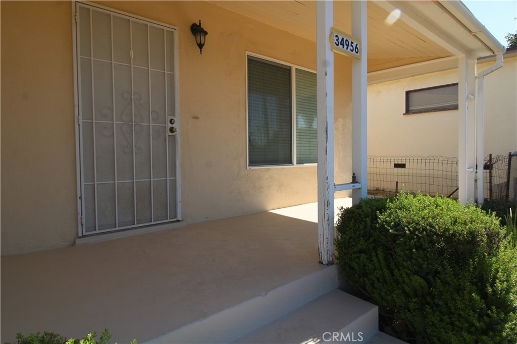 34956 Avenue B - Photo 1