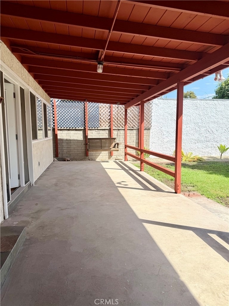 828 N Pass - Photo 42