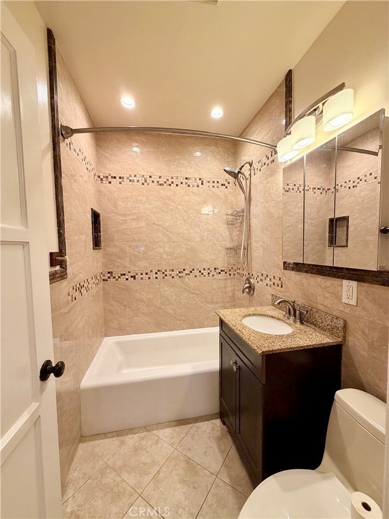 828 N Pass - Photo 11