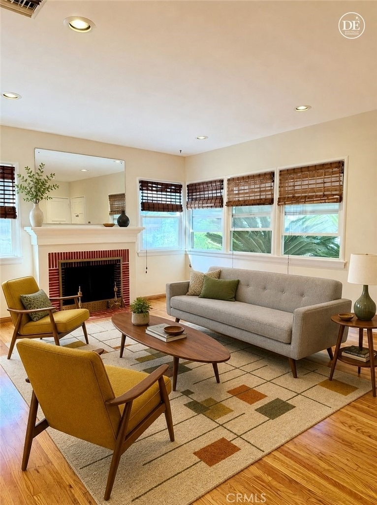 828 N Pass - Photo 1