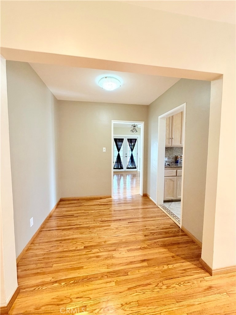 828 N Pass - Photo 23