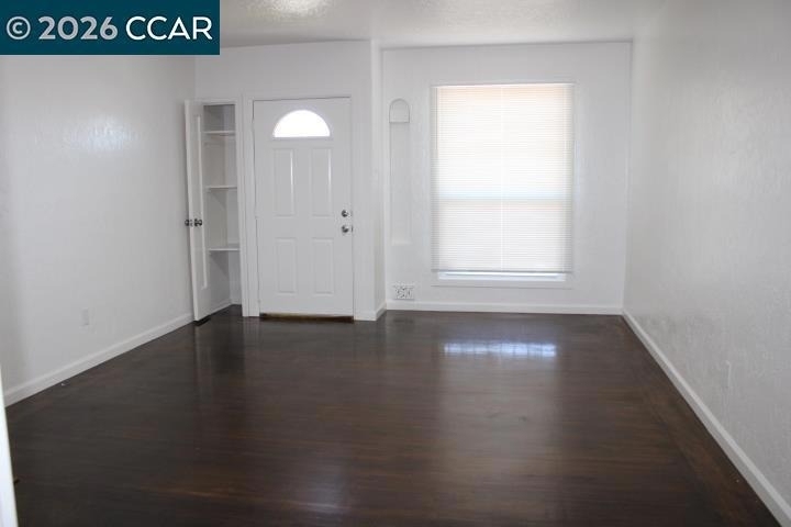 2224 Ohio Ave - Photo 2