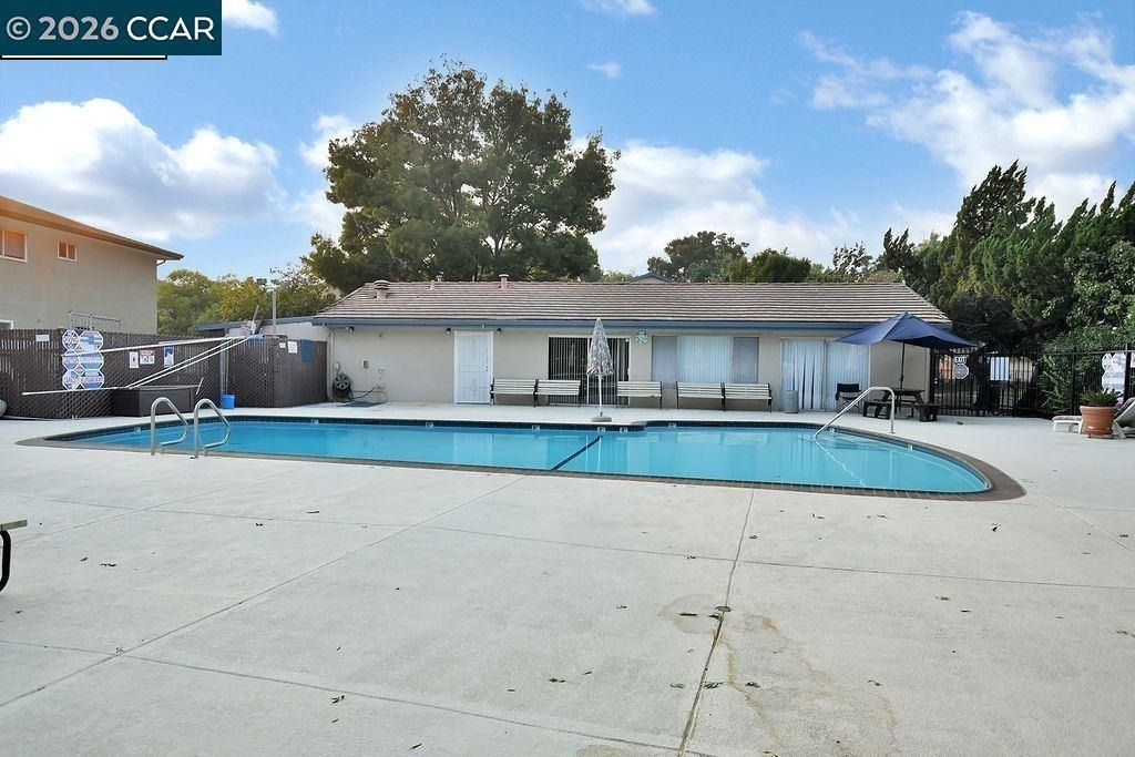 2118 Peppertree Way - Photo 15