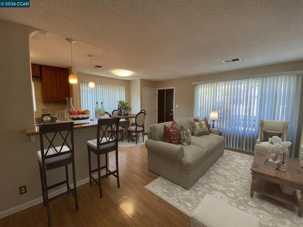 2118 Peppertree Way - Photo 3