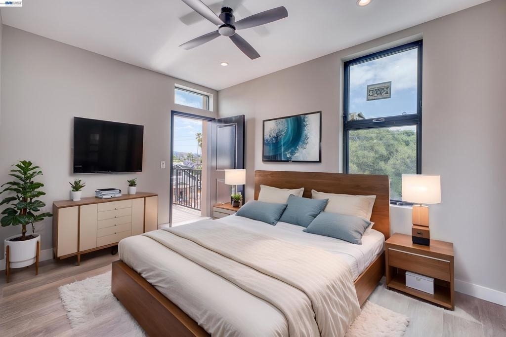 4202 Telegraph Ave - Photo 1