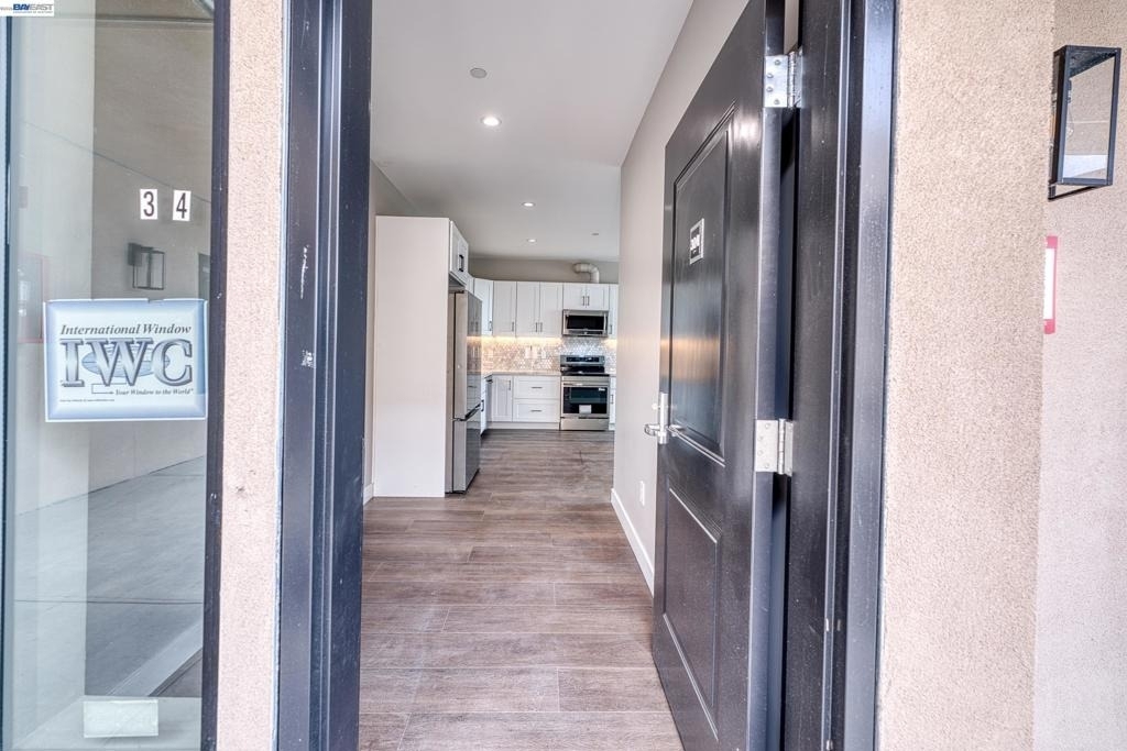 4202 Telegraph Ave - Photo 2