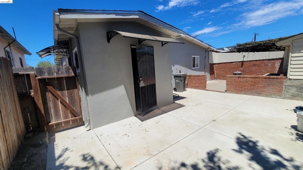 2124 12th Ave - Photo 20