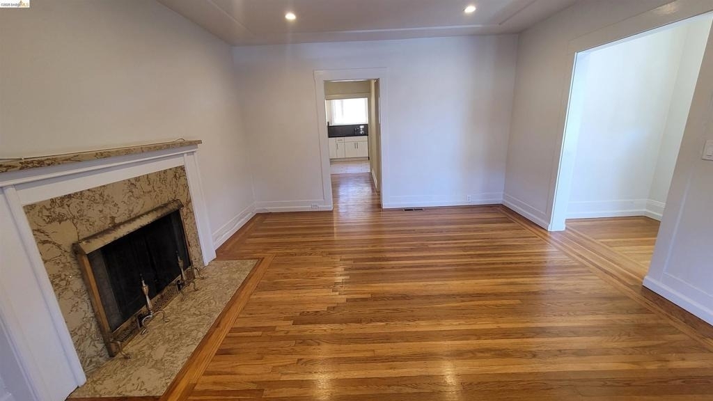 2124 12th Ave - Photo 5