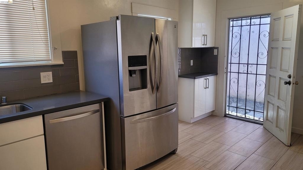 2124 12th Ave - Photo 12