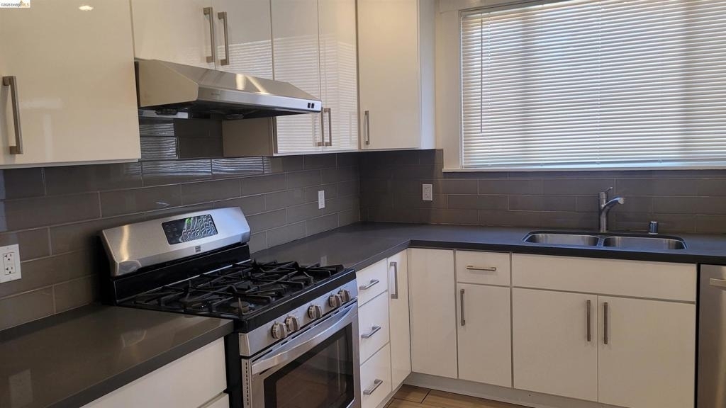 2124 12th Ave - Photo 10