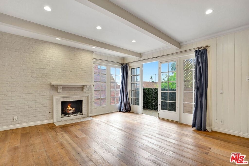 1260 S Beverly Glen Boulevard - Photo 1