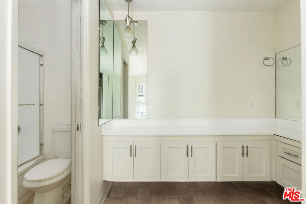 11789 Montana Avenue - Photo 9