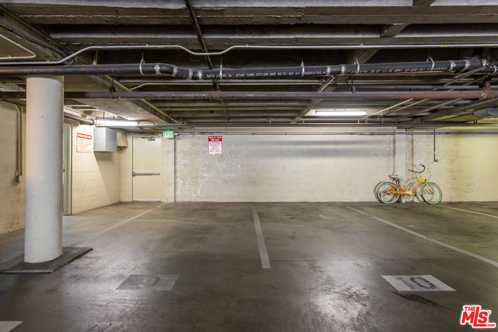 11789 Montana Avenue - Photo 12