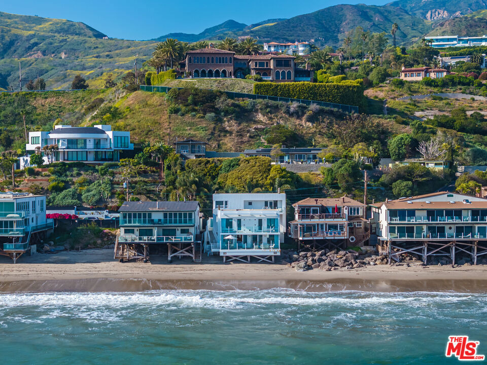 25212 Malibu Road - Photo 2