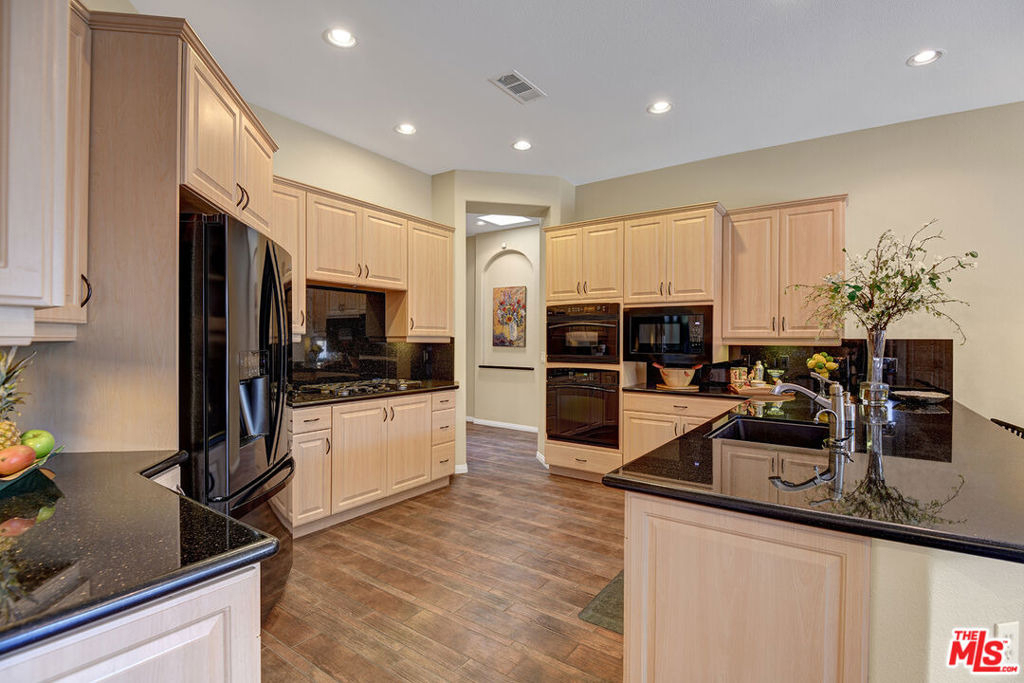19 Orleans Road - Photo 18