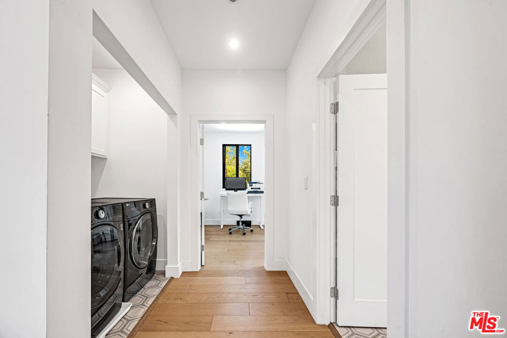 4841 Minden Place - Photo 42