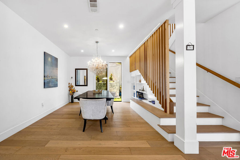 4841 Minden Place - Photo 30