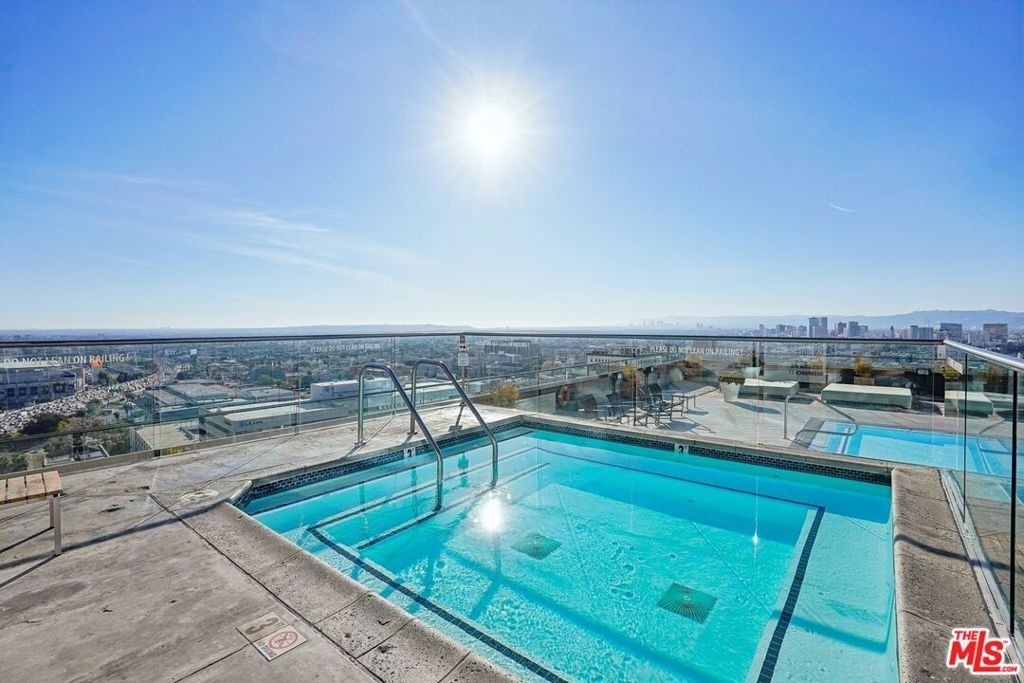 1100 Wilshire Boulevard - Photo 10