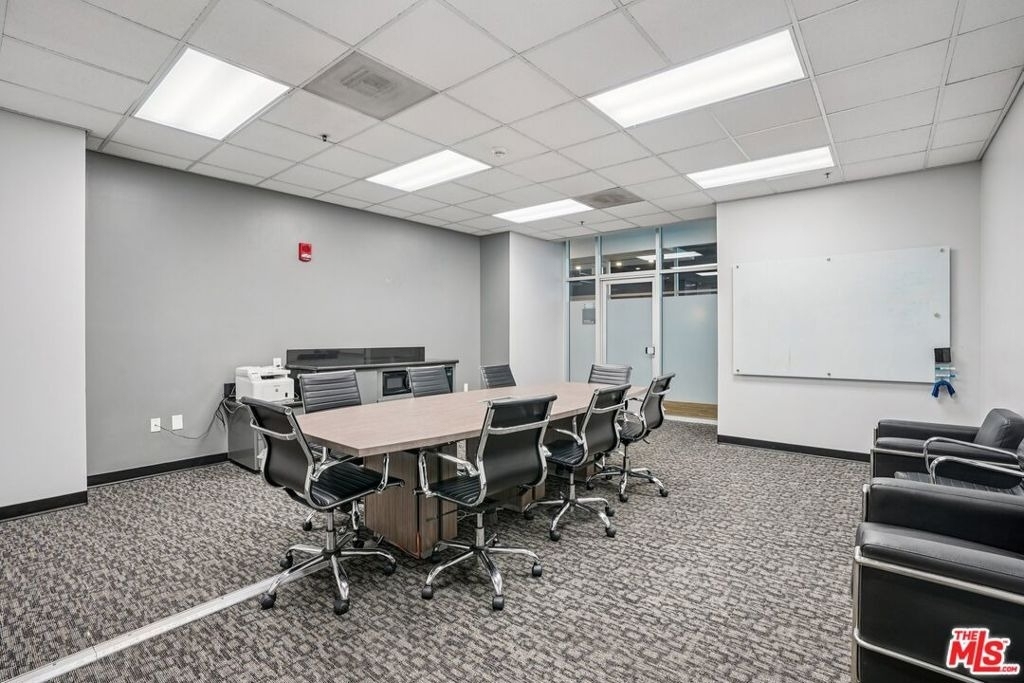 1100 Wilshire Boulevard - Photo 19