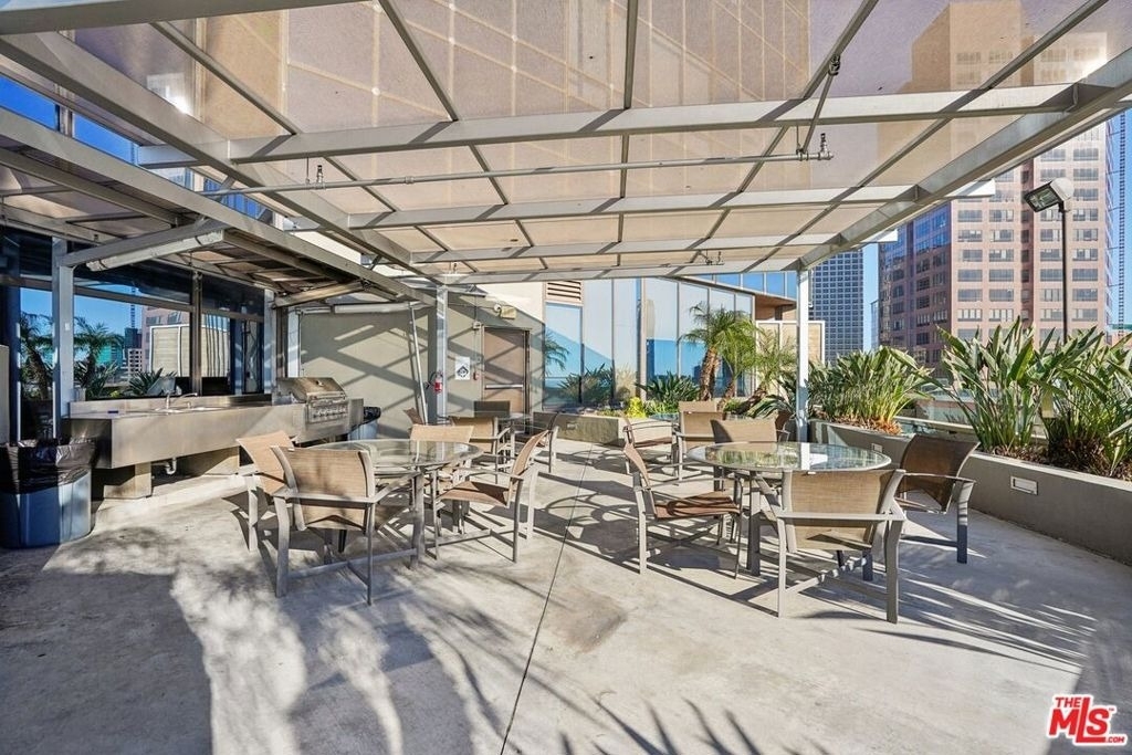 1100 Wilshire Boulevard - Photo 15