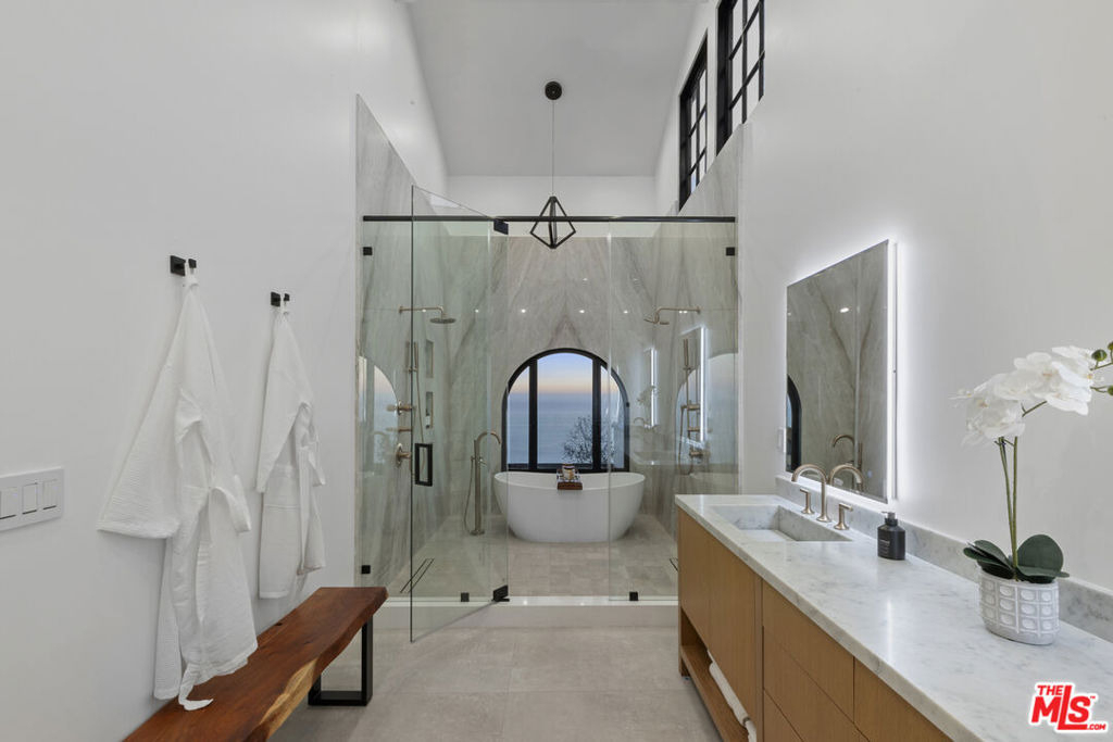 3909 Villa Costera - Photo 35