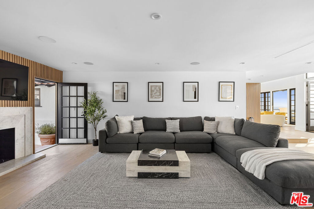 3909 Villa Costera - Photo 14