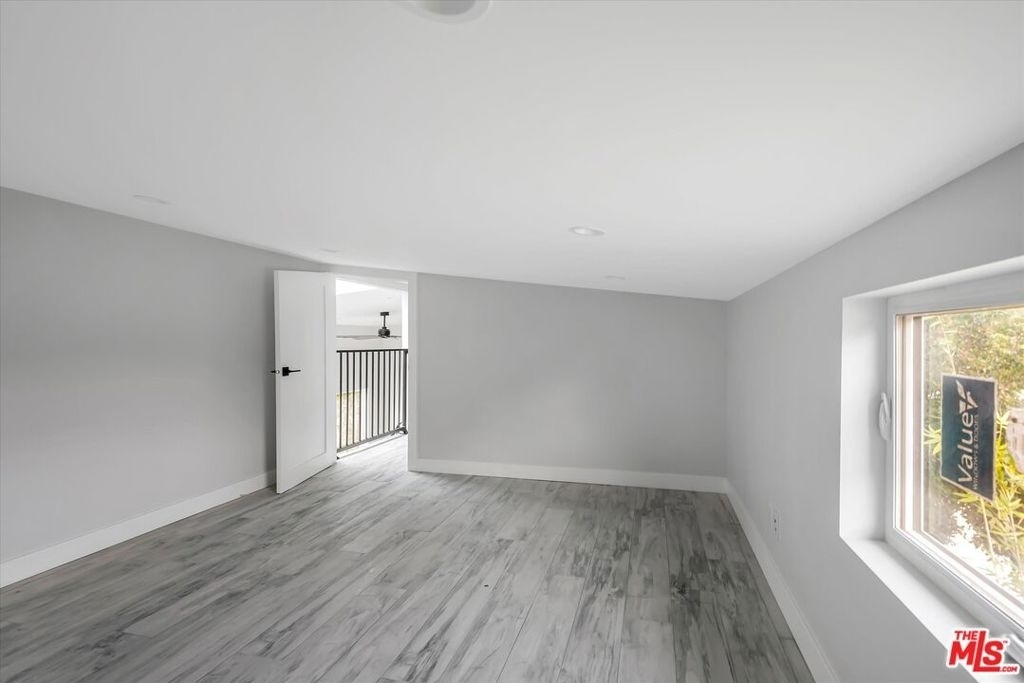 12420 Idaho Avenue - Photo 8
