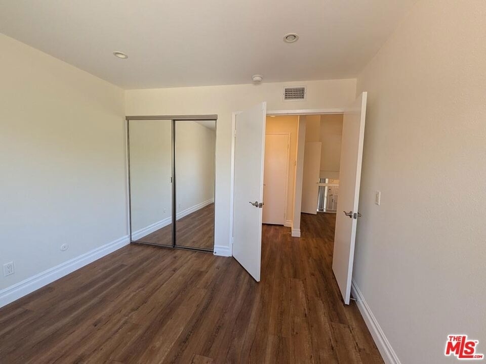 10051 Topanga Canyon Boulevard - Photo 25