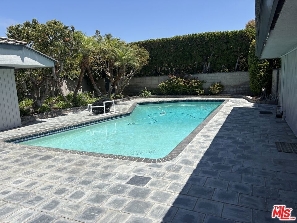 2915 Setting Sun Drive - Photo 2